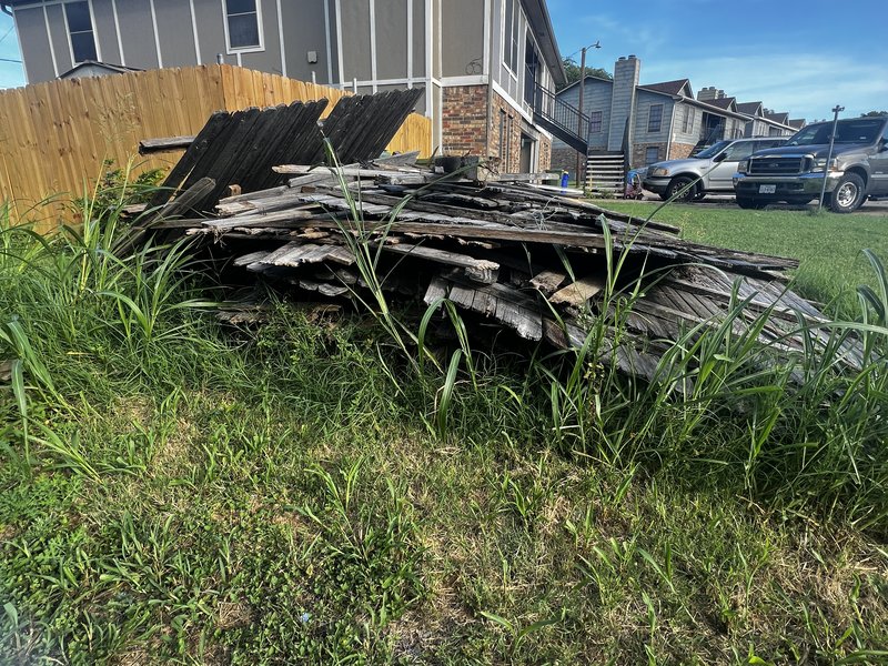 Yard Debris service photo